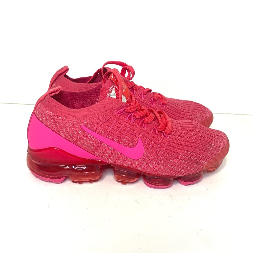 NIKE VaporMax Sneakers in Neon Pink